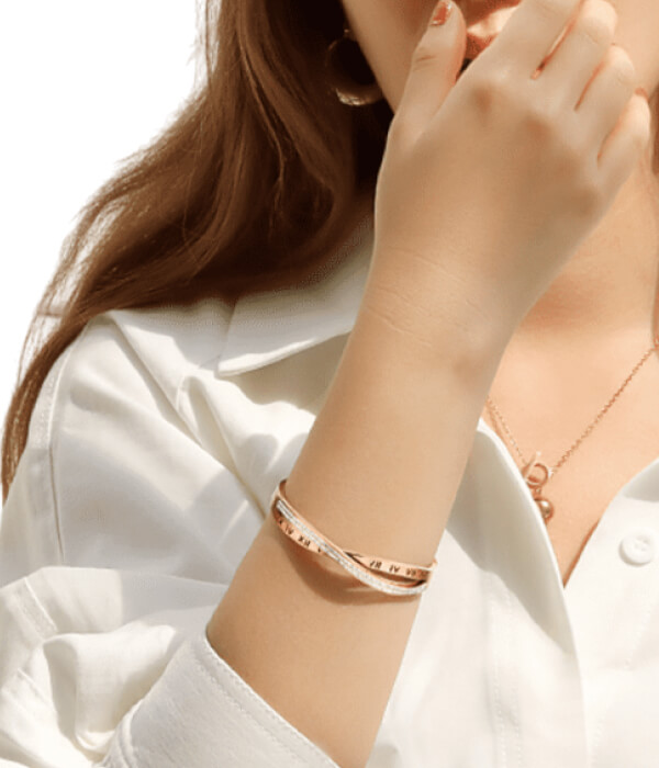 Infinity Gold Bracelet